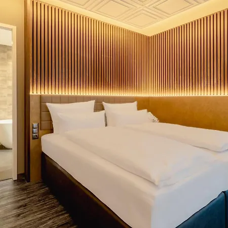 Ξενοδοχείο Plaza Premium 4*