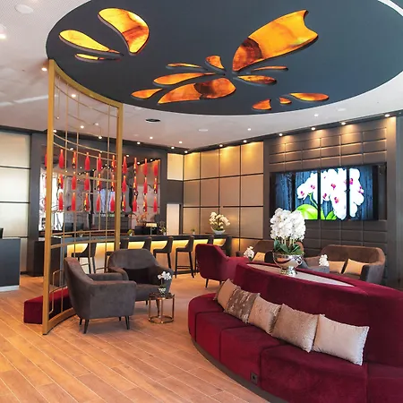 Plaza Premium Ξενοδοχείο 4*
