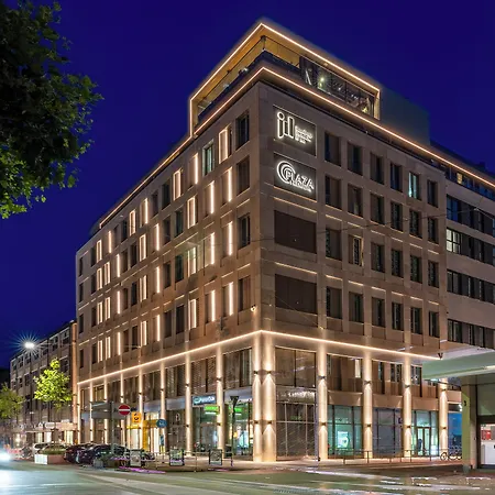 Plaza Premium 4* Heidelberg