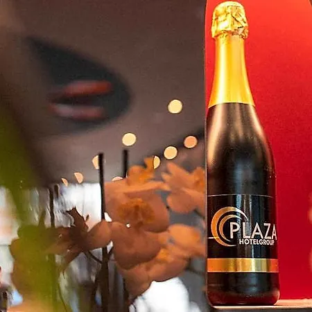 Plaza Premium Hotel